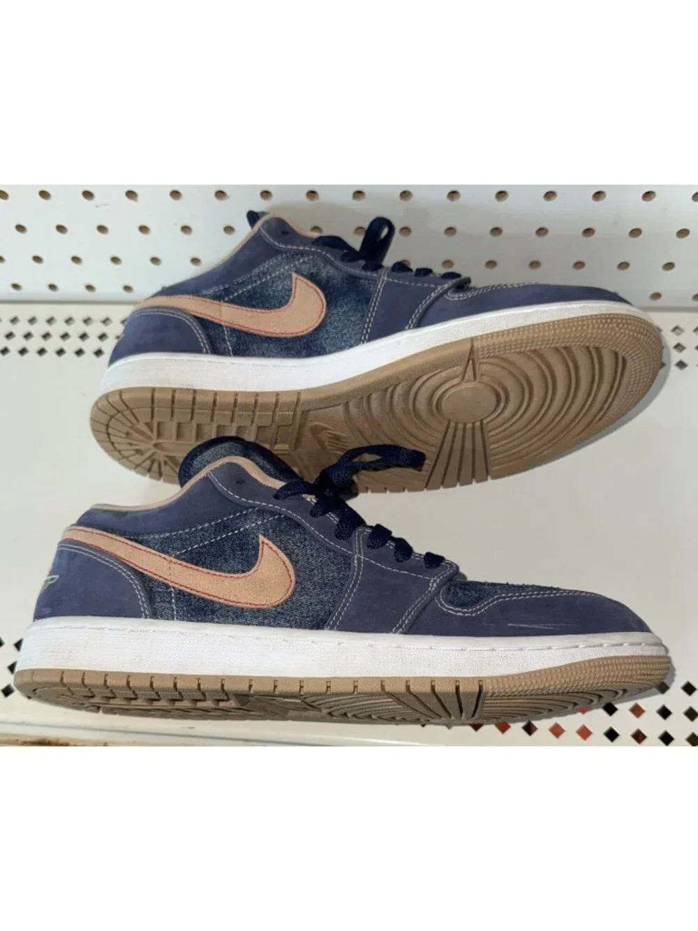 Air Jordan 1 Low SE Denim Mens Athletic Basketball Shoes Size 9 Blue DH1259-400